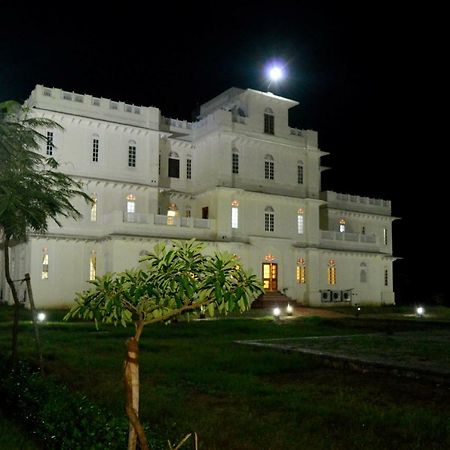Aaram Baagh Resort & Spa Agra- By Pachar Group 阿格拉 外观 照片