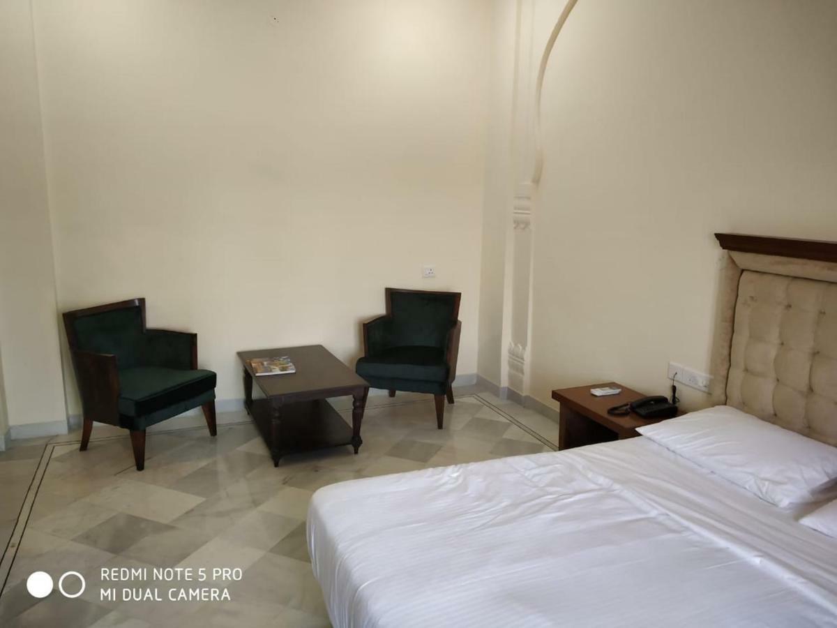 Aaram Baagh Resort & Spa Agra- By Pachar Group 阿格拉 外观 照片