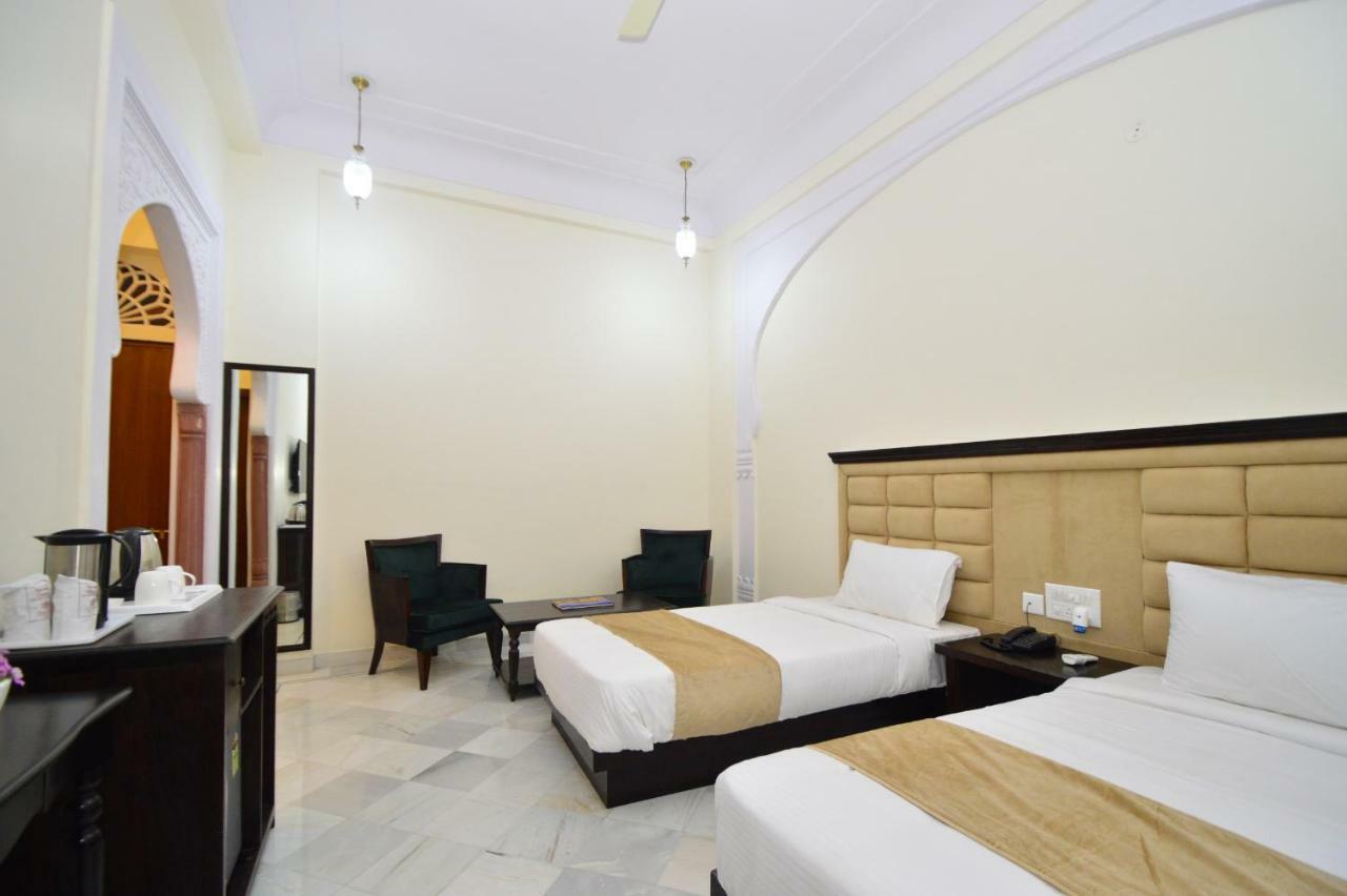 Aaram Baagh Resort & Spa Agra- By Pachar Group 阿格拉 外观 照片