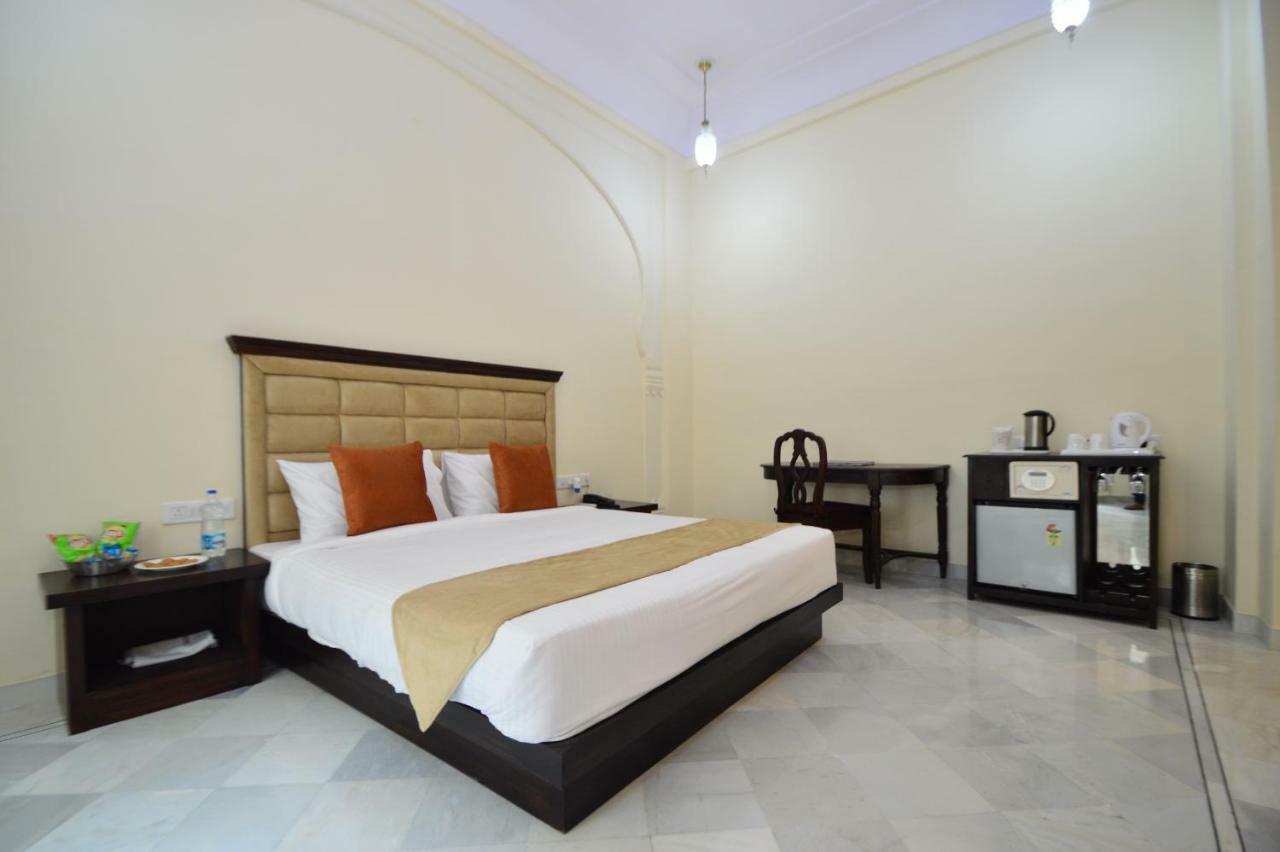 Aaram Baagh Resort & Spa Agra- By Pachar Group 阿格拉 外观 照片